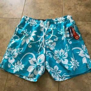 Men’s swim trunks